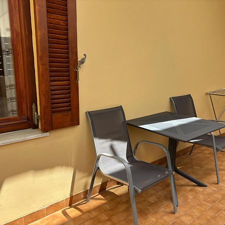 Stelios Rooms Palaiochora Ngoại thất bức ảnh