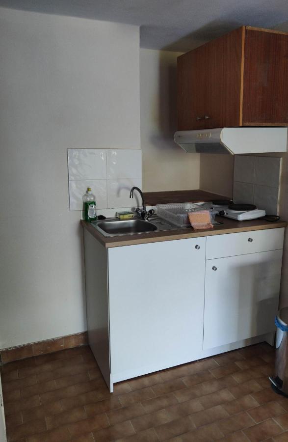 Stelios Rooms Palaiochora Ngoại thất bức ảnh