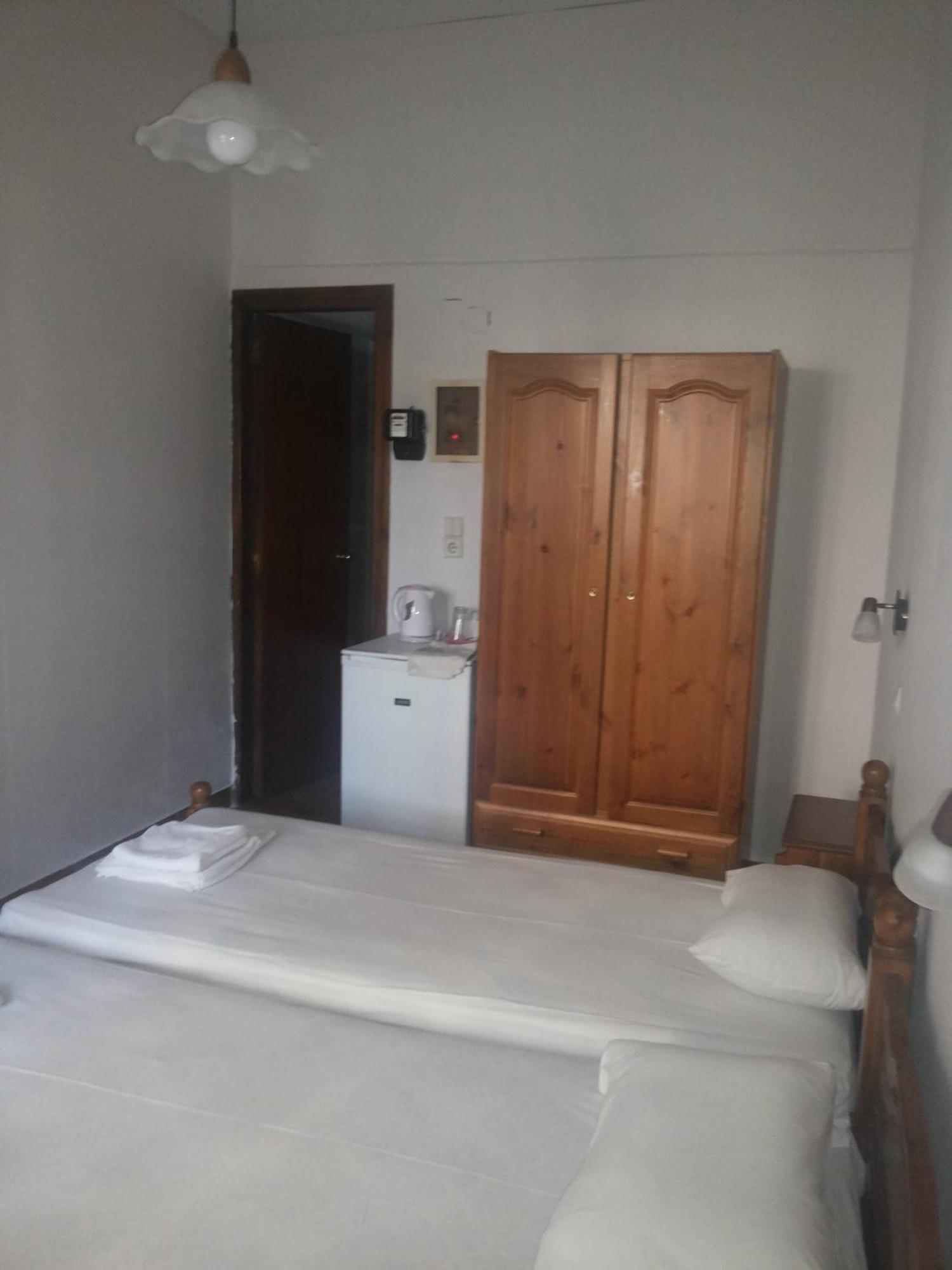 Stelios Rooms Palaiochora Phòng bức ảnh