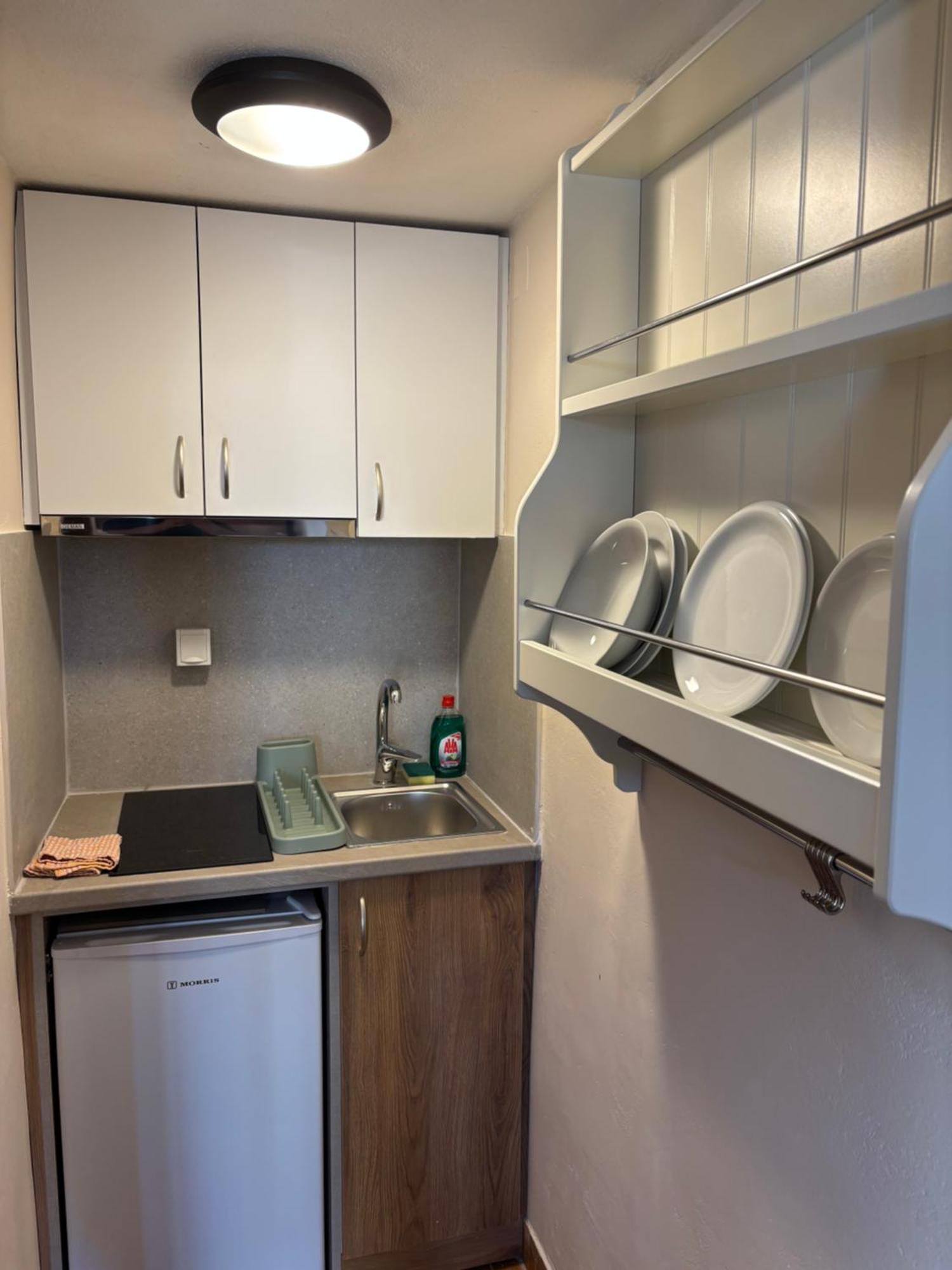 Stelios Rooms Palaiochora Ngoại thất bức ảnh