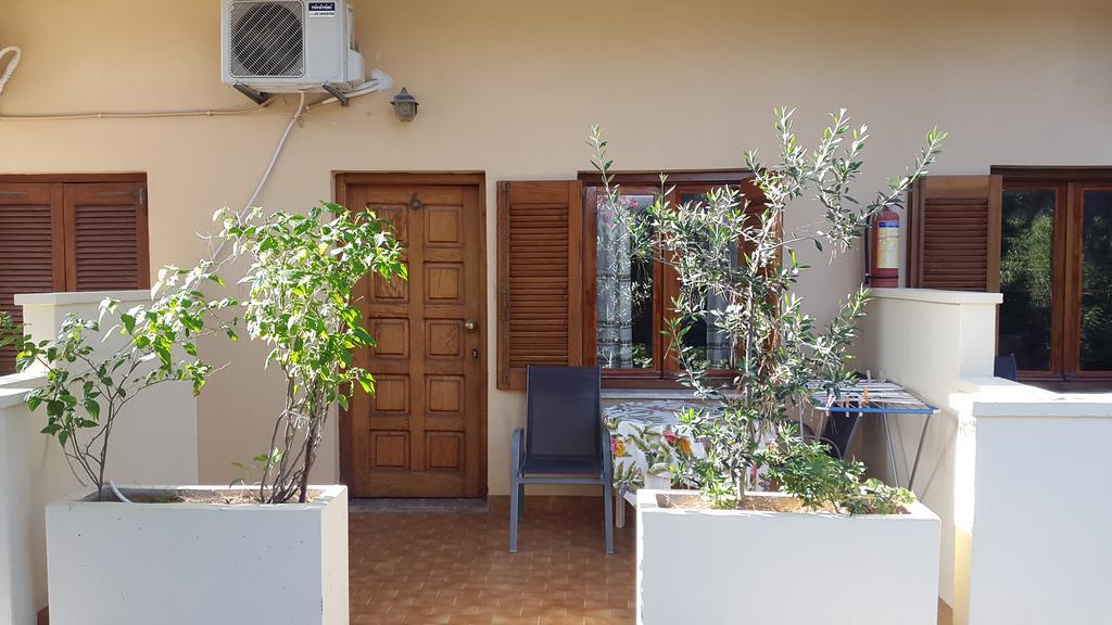 Stelios Rooms Palaiochora Ngoại thất bức ảnh
