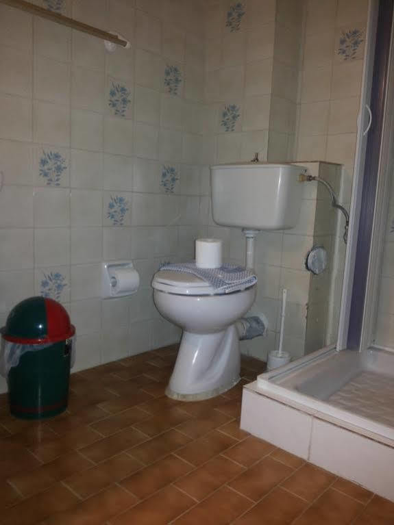 Stelios Rooms Palaiochora Ngoại thất bức ảnh